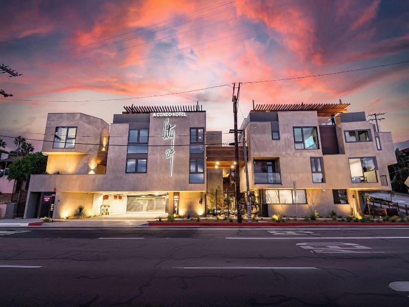 City24 Hotel Little Italy Mission Hills image