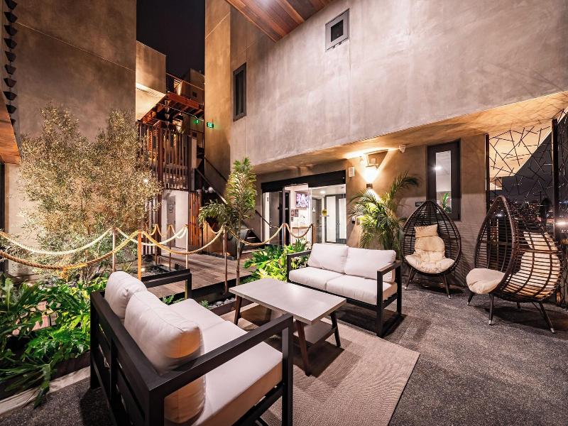 City24 Hotel Little Italy Mission Hills image