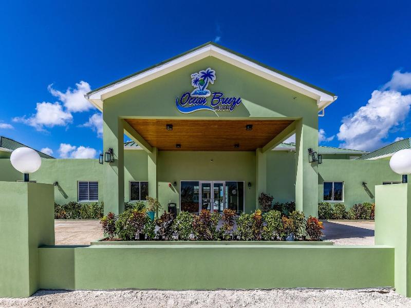 Ocean Breeze Resort