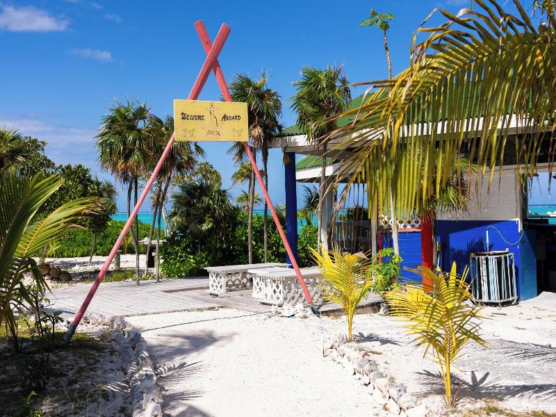 Pelican Beach Hotel