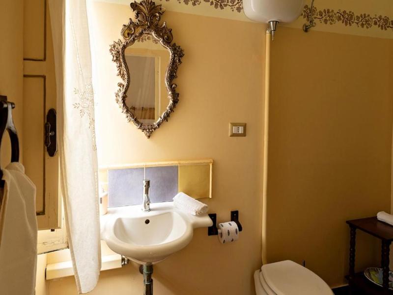 Roccamelia Experience image