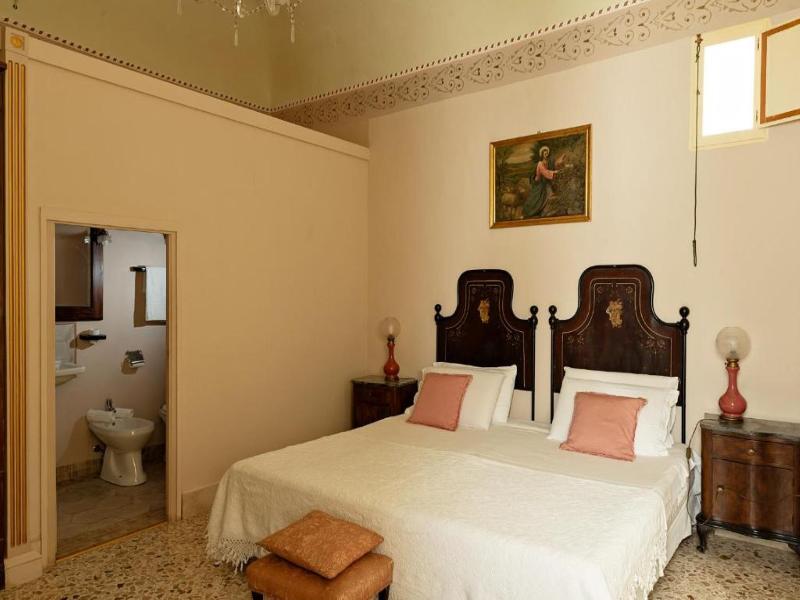 Roccamelia Experience image