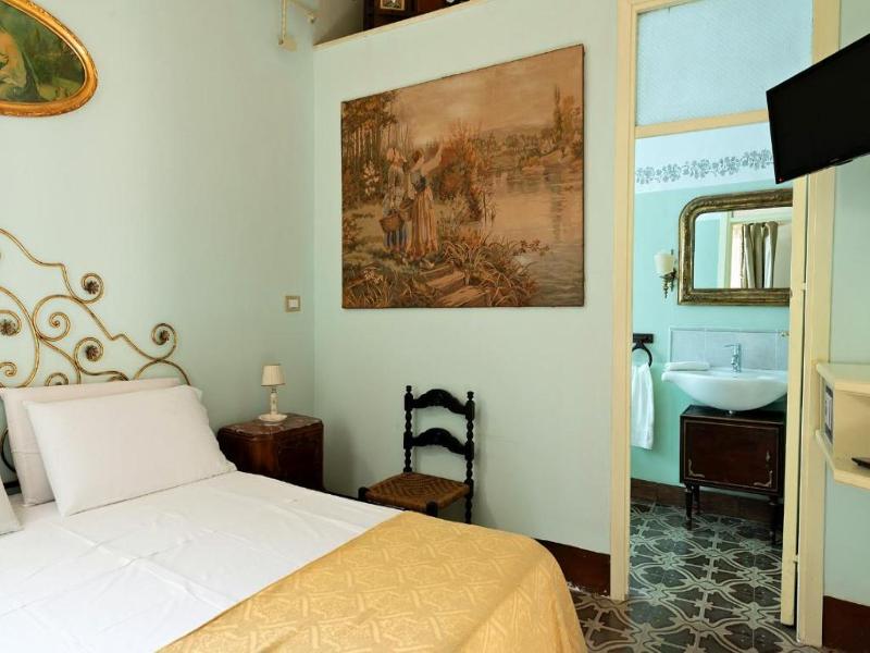 Roccamelia Experience image