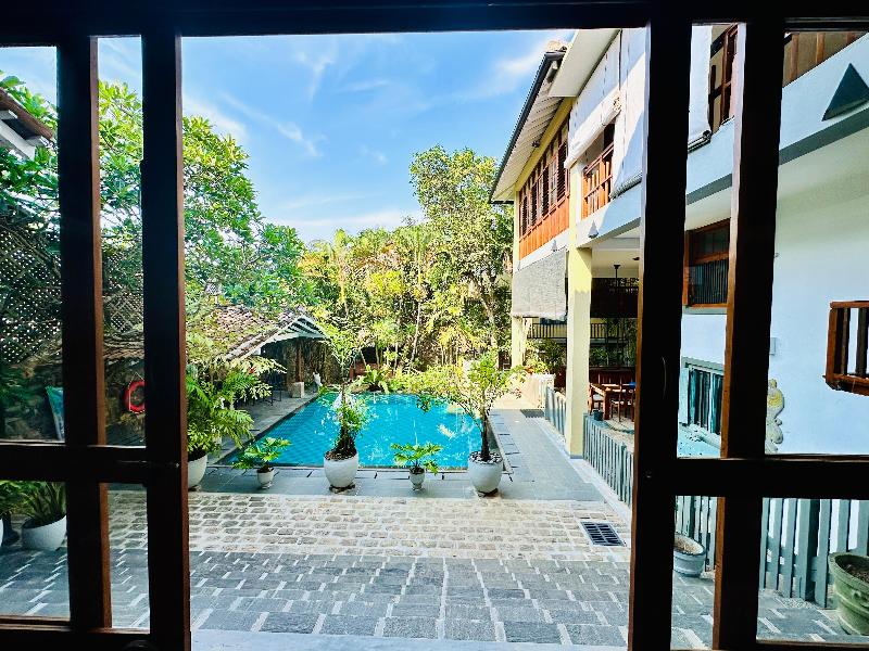 Colonial Retreat Villa image