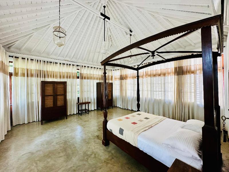 Colonial Retreat Villa image