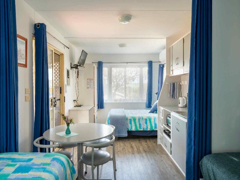 Emu Bay Holiday Homes image