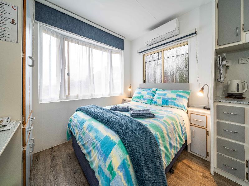 Emu Bay Holiday Homes image
