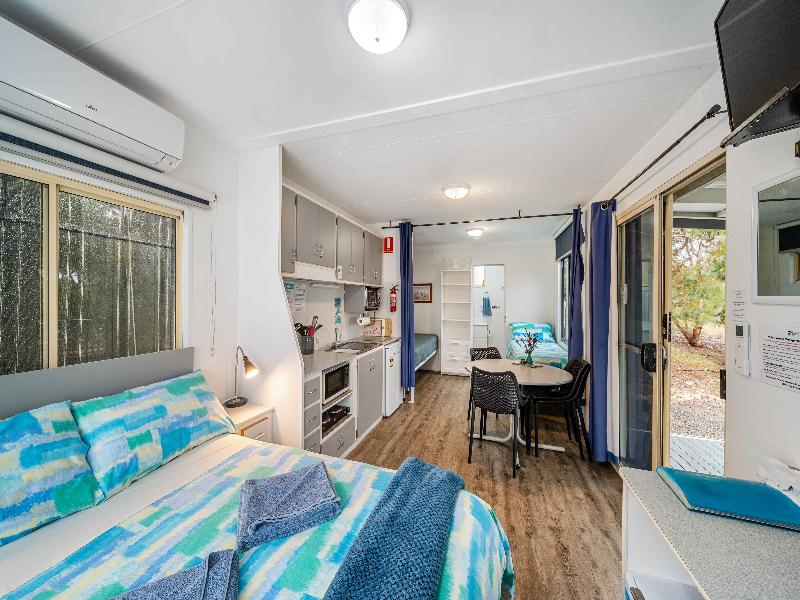 Emu Bay Holiday Homes image