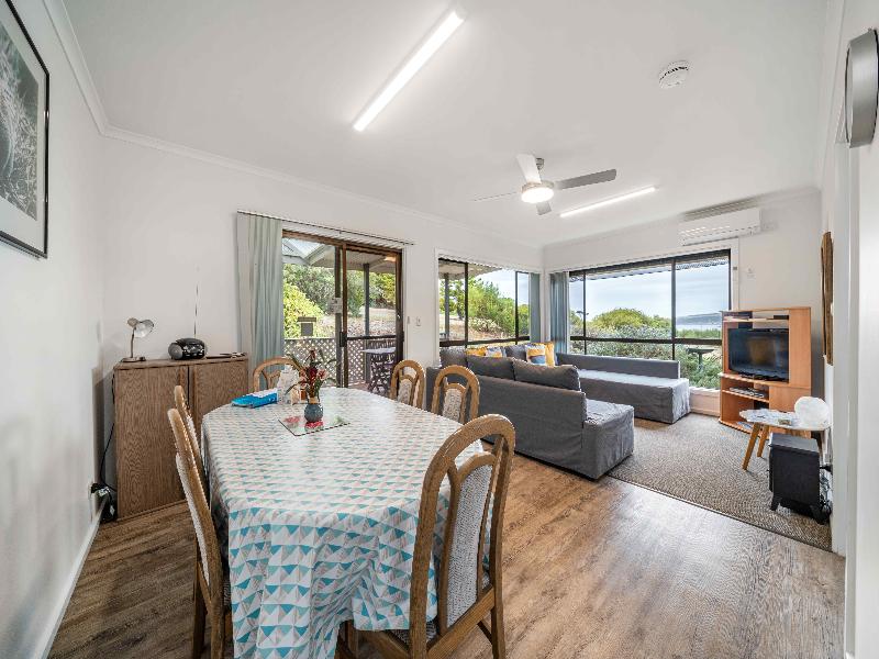 Emu Bay Holiday Homes image