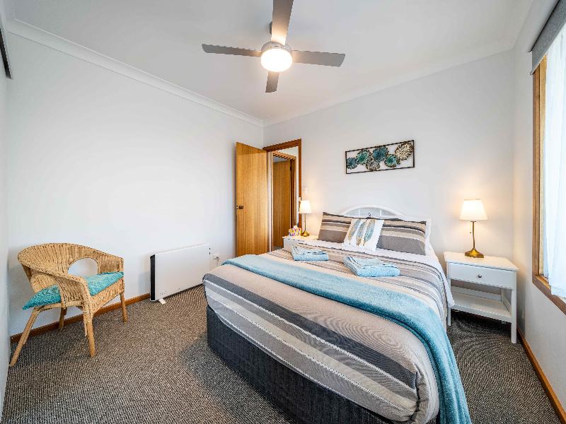 Emu Bay Holiday Homes image
