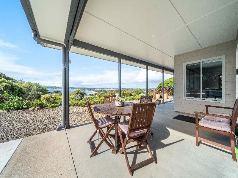 Emu Bay Holiday Homes image