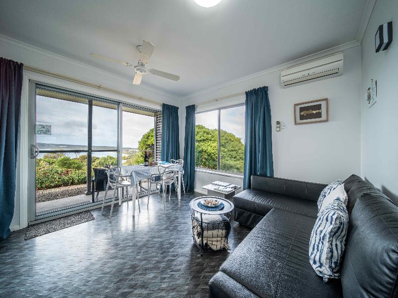 Emu Bay Holiday Homes image