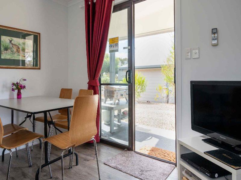 Emu Bay Holiday Homes image