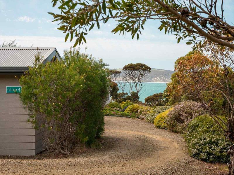 Emu Bay Holiday Homes image