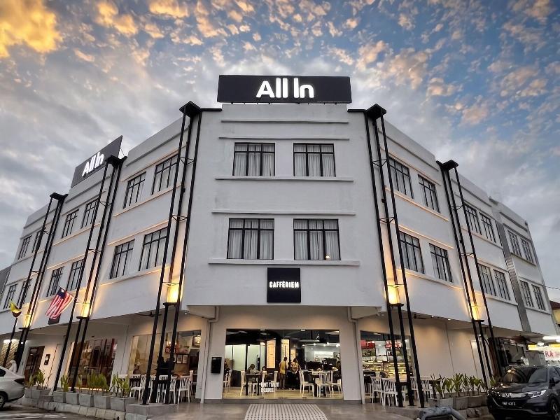 All In Hotel image