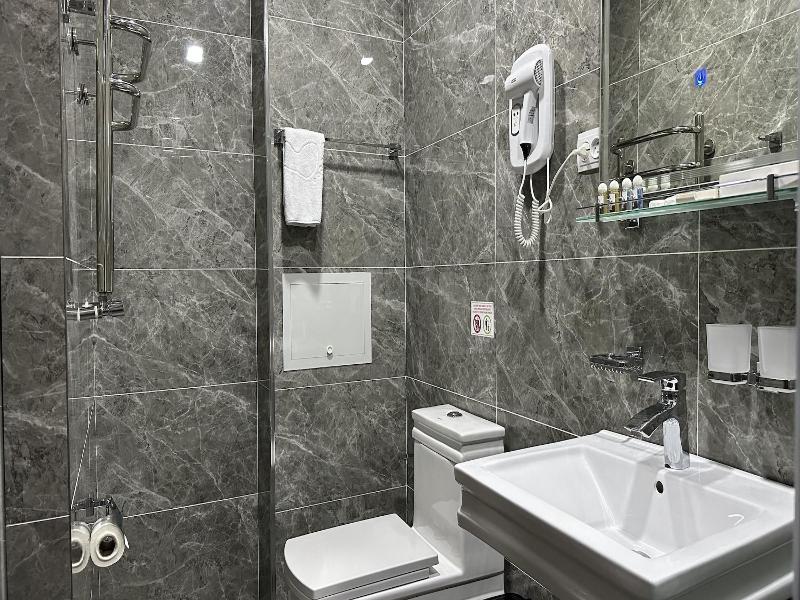 Rayyan Hotel Tashkent image