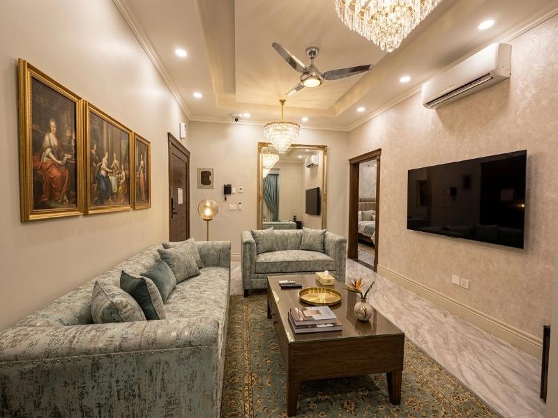 Regency Suite Hotel image