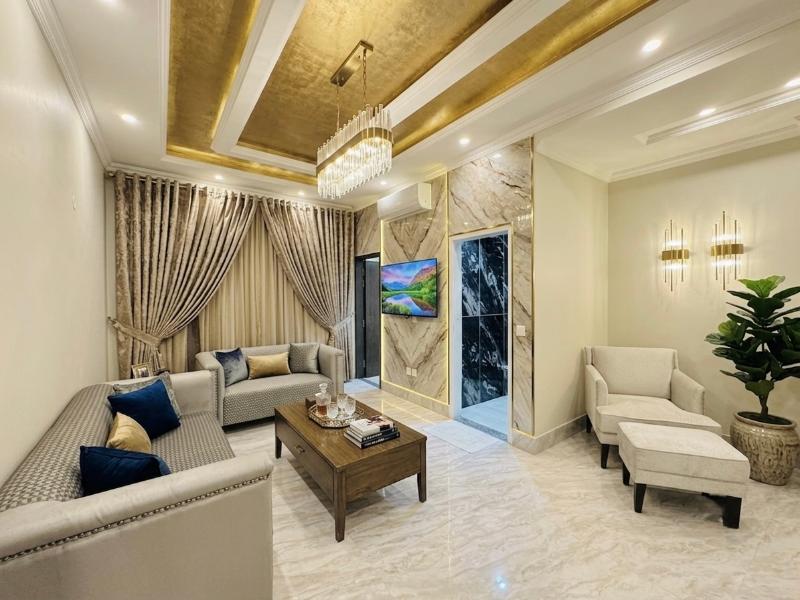 Regency Suite Hotel image