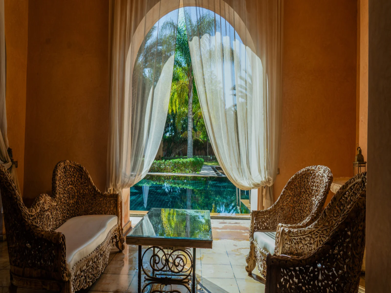 Palais Farah image