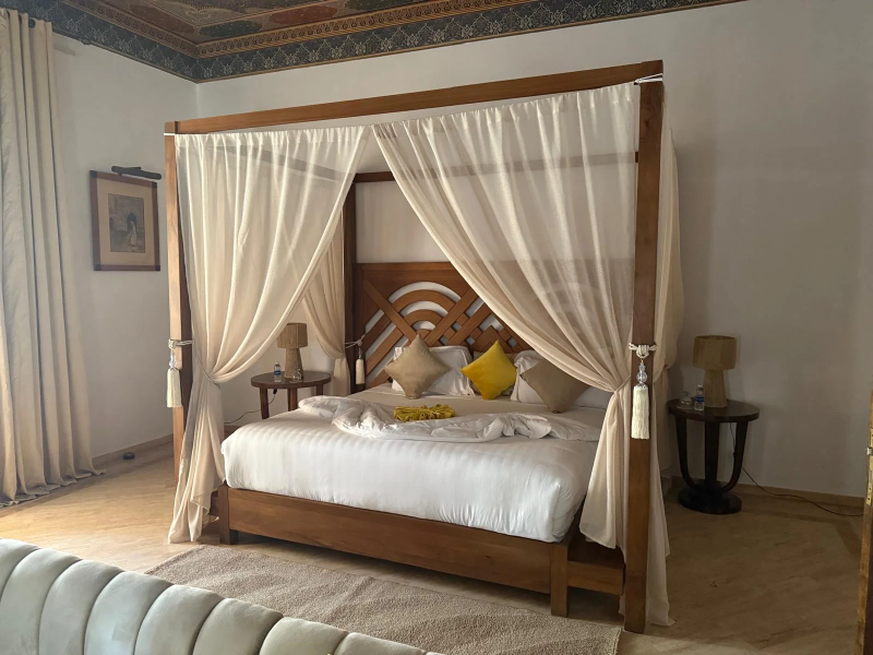 Palais Farah image