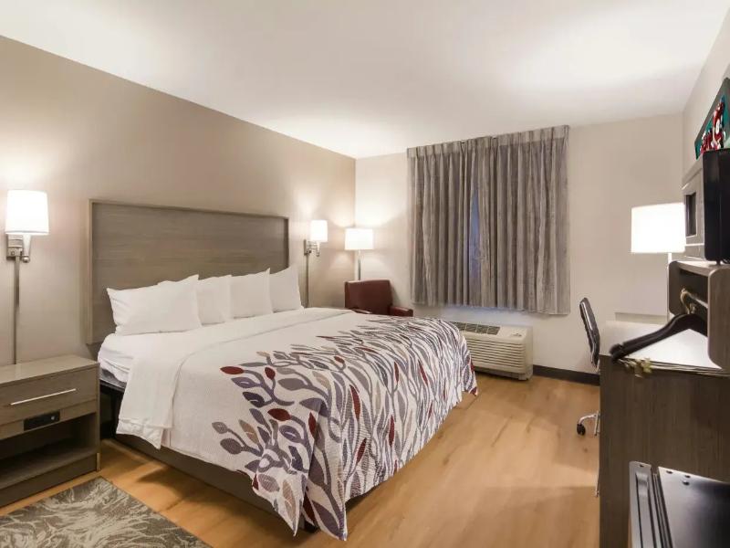 Red Roof Inn Shamrock
