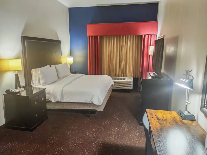 Country Inn & Suites By Radisson Tyler University image