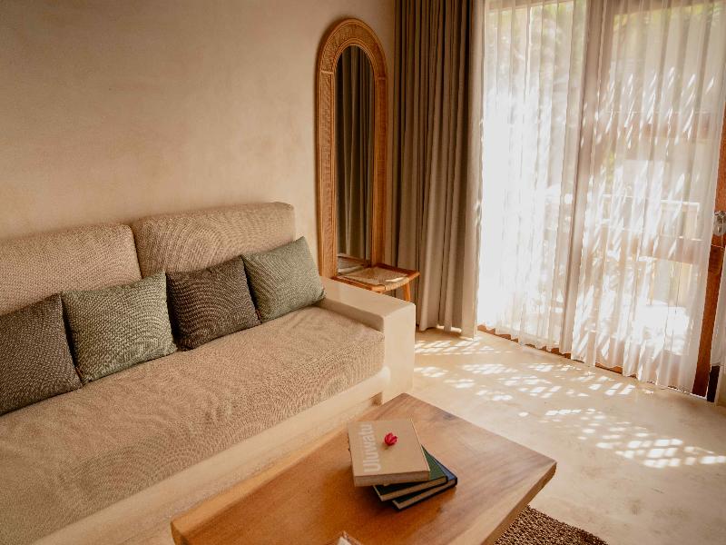 Divino Gili Air image