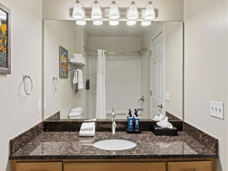Worldmark Lake Chelan Shores image