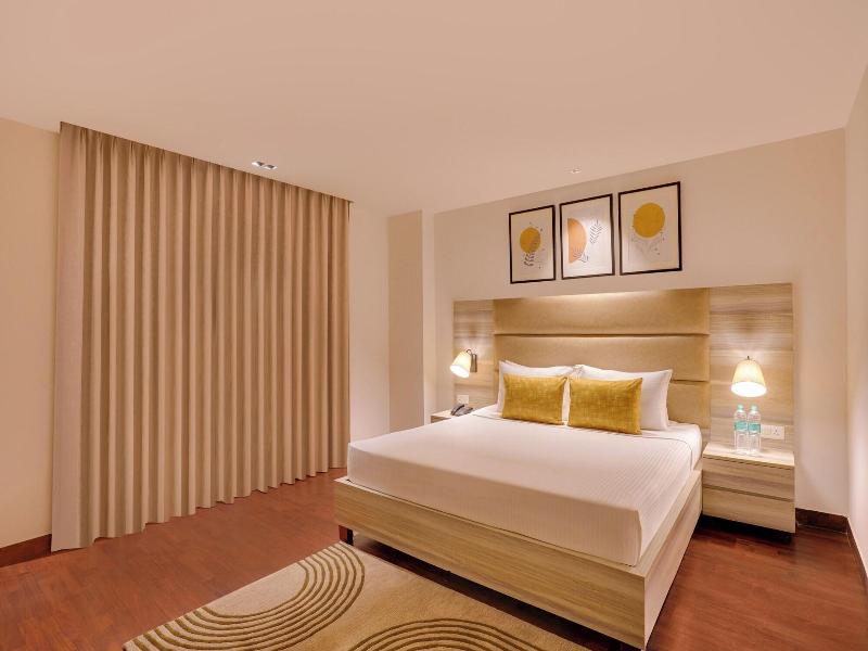 Lemon Tree Hotel Noida image