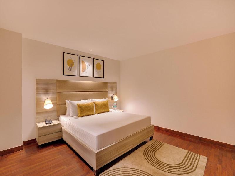 Lemon Tree Hotel Noida image