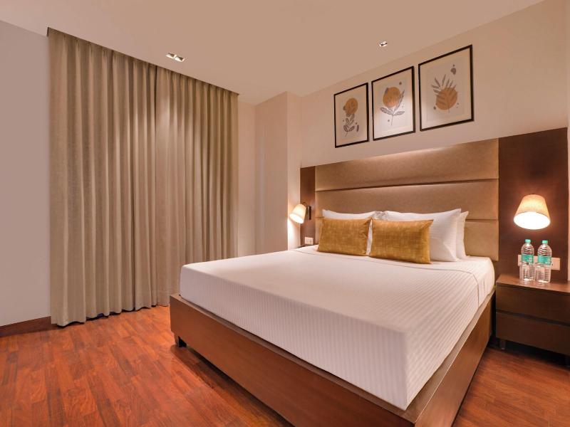Lemon Tree Hotel Noida image