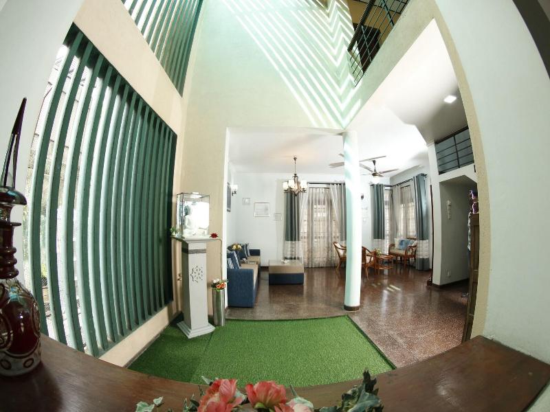 Oasis Colombo image