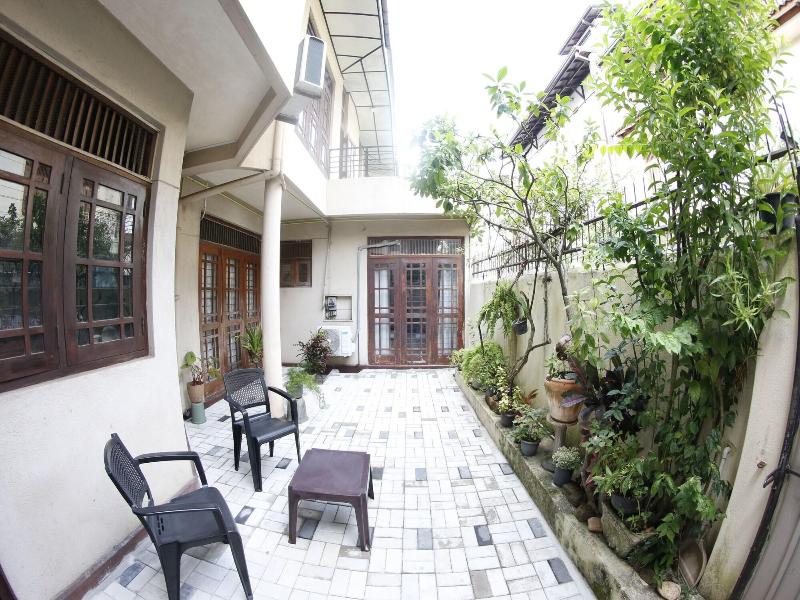Oasis Colombo image