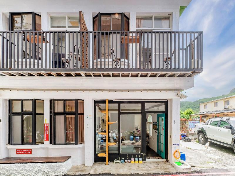 5 1 Homestay image