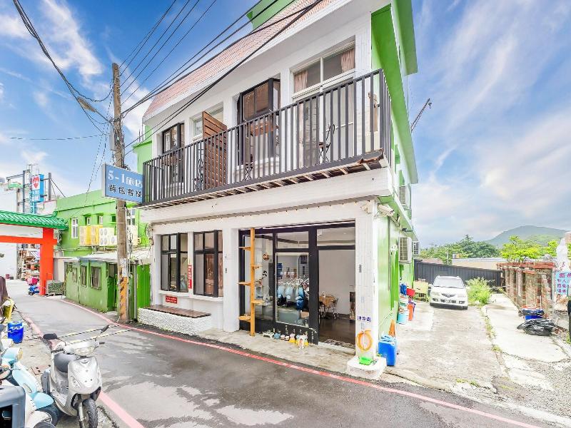5 1 Homestay image
