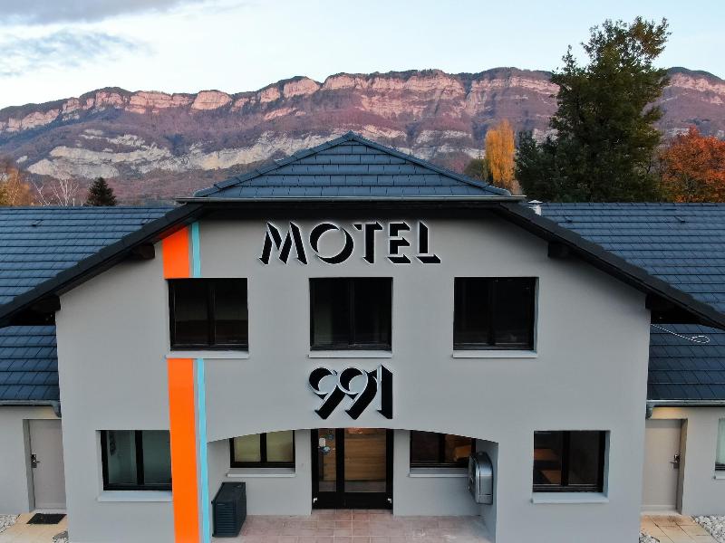 Motel 991 image