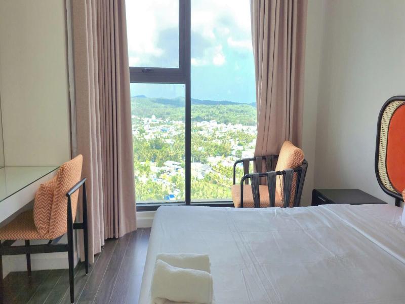 Azure Premium Apartments
