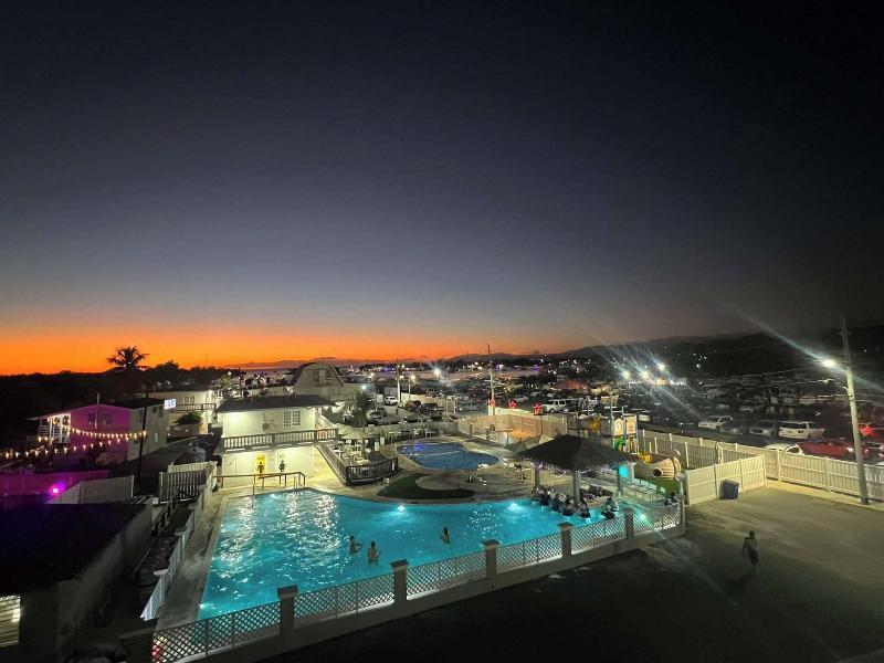 Hotel Vista Bahia Marina image