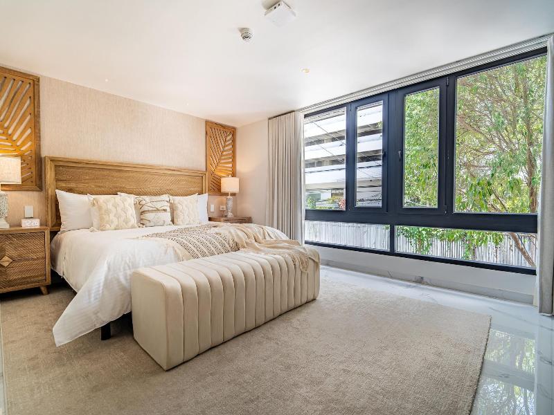 Berthas Collection By Em Hotels image