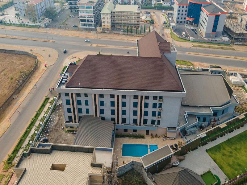 Exclusive Serene Hotel Abuja image