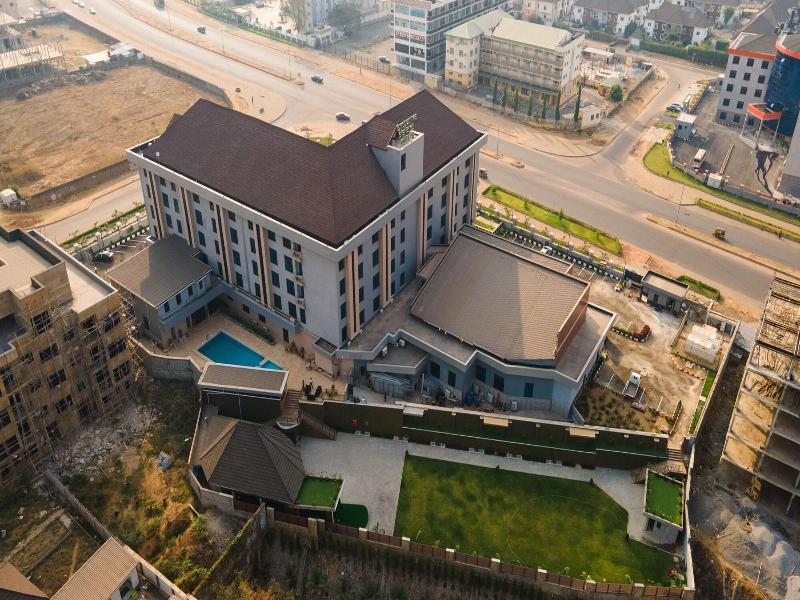 Exclusive Serene Hotel Abuja image