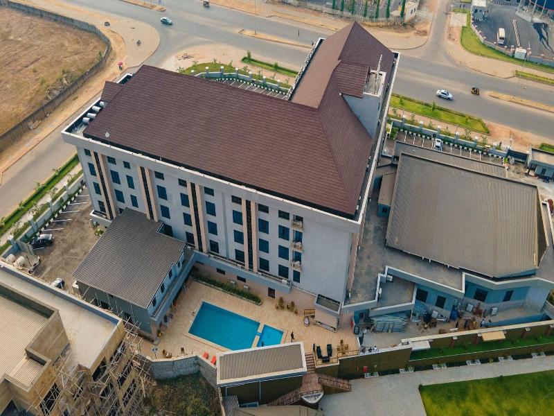 Exclusive Serene Hotel Abuja image