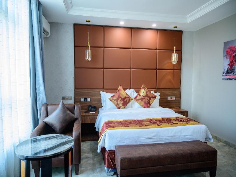 Exclusive Serene Hotel Abuja image