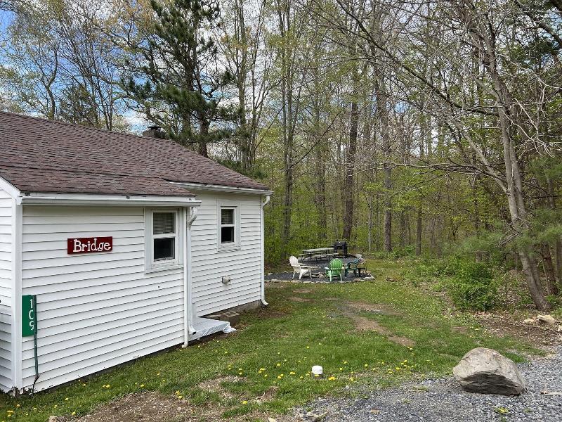 Echo Valley Cottages image