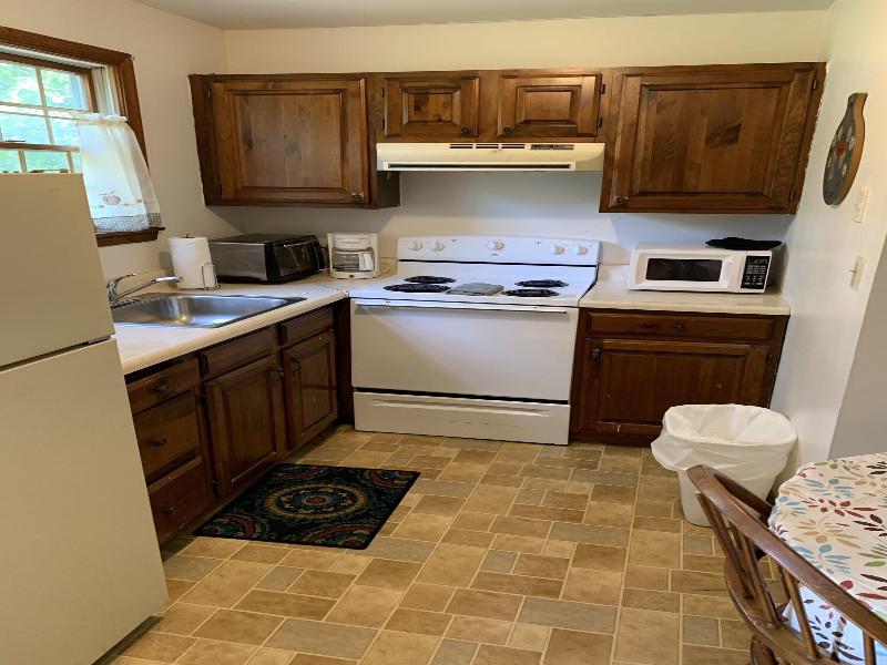 Echo Valley Cottages image