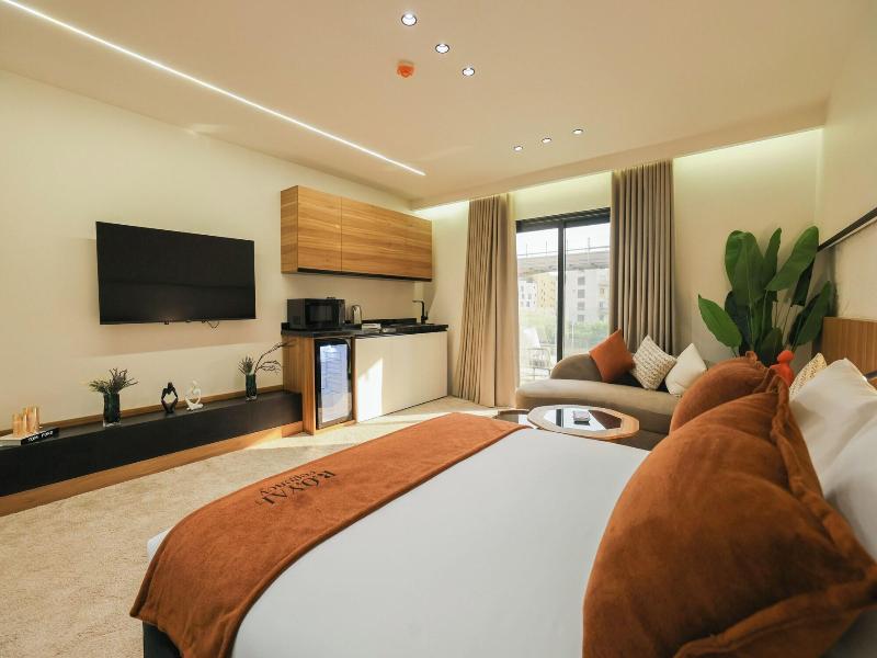 Royal Regency Hotel Eg image