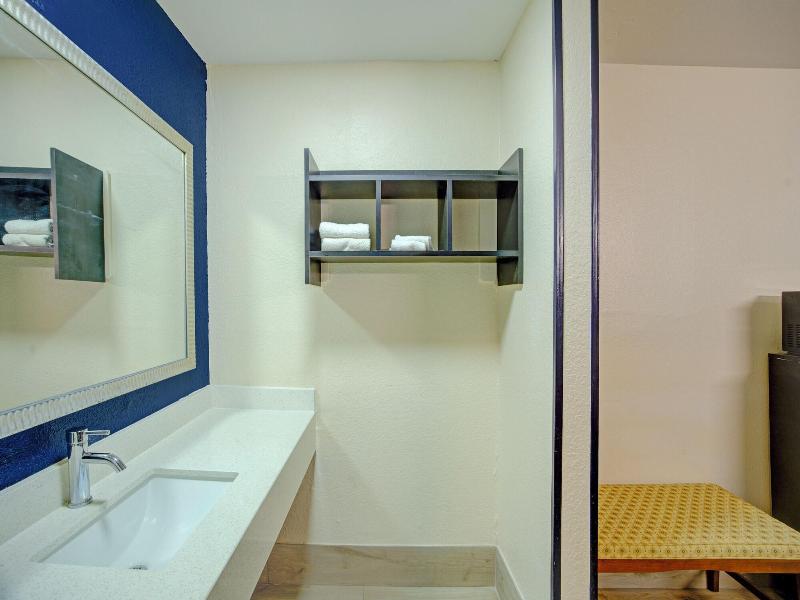 Texas Inn Brownsville By Hotel O image