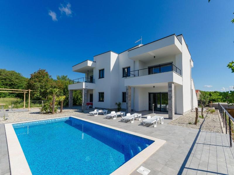 Apartments Residence Romance image