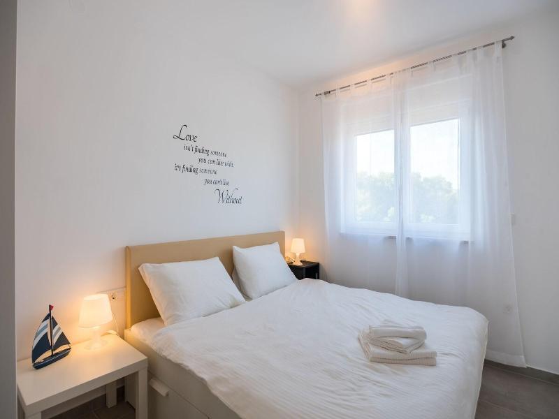 Apartments Residence Romance image