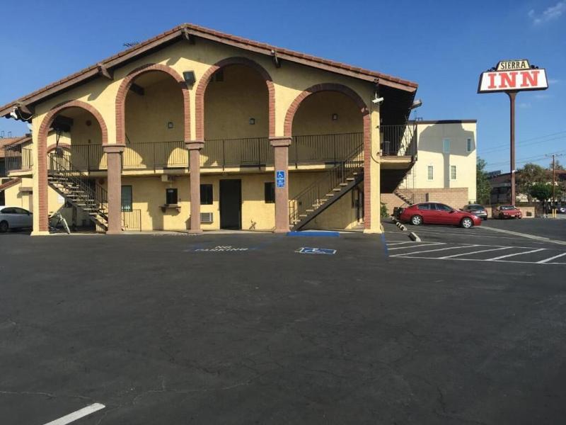 Sierra Inn image
